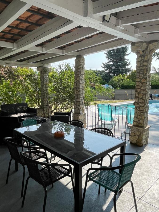 Villa Camille Cereste Экстерьер фото